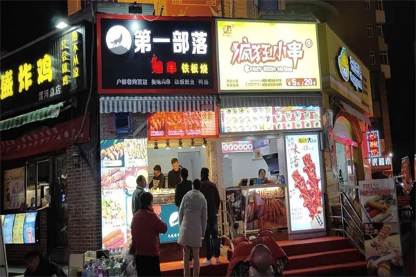 加盟市场拥挤高增长难